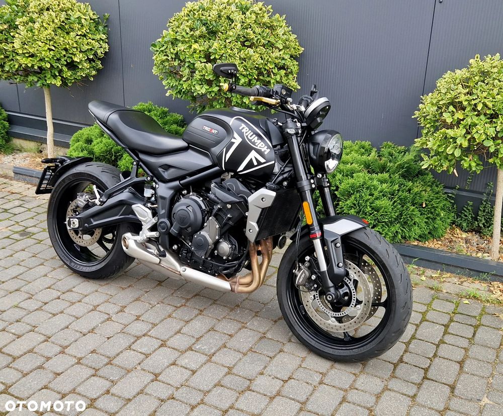 Triumph Trident - 2