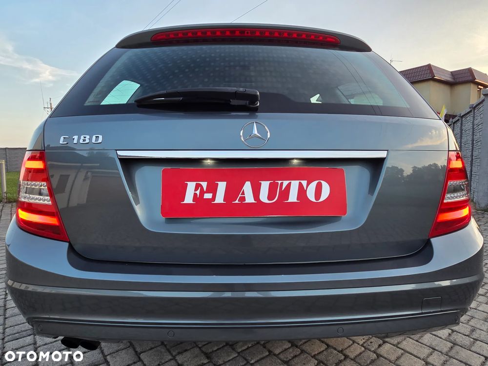 Mercedes-Benz Klasa C 180 BlueEFFICIENCY 7G-TRONIC Elegance - 34