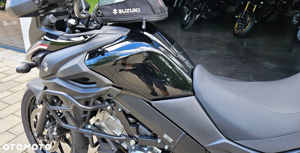 Suzuki DL - 15