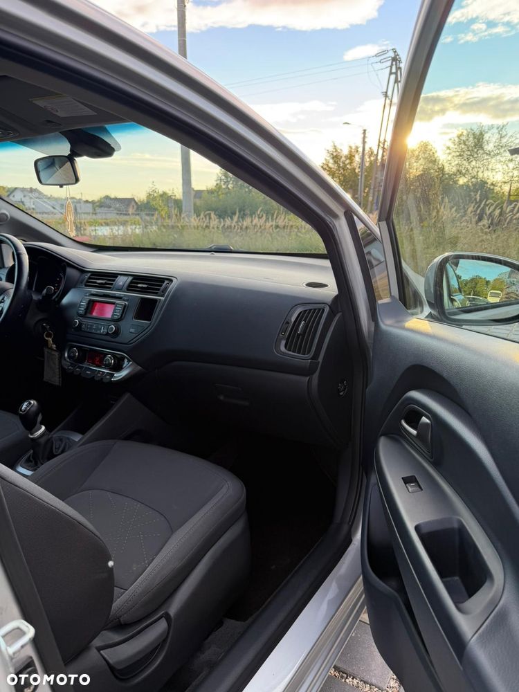 Kia Rio 1.4 Spirit - 13