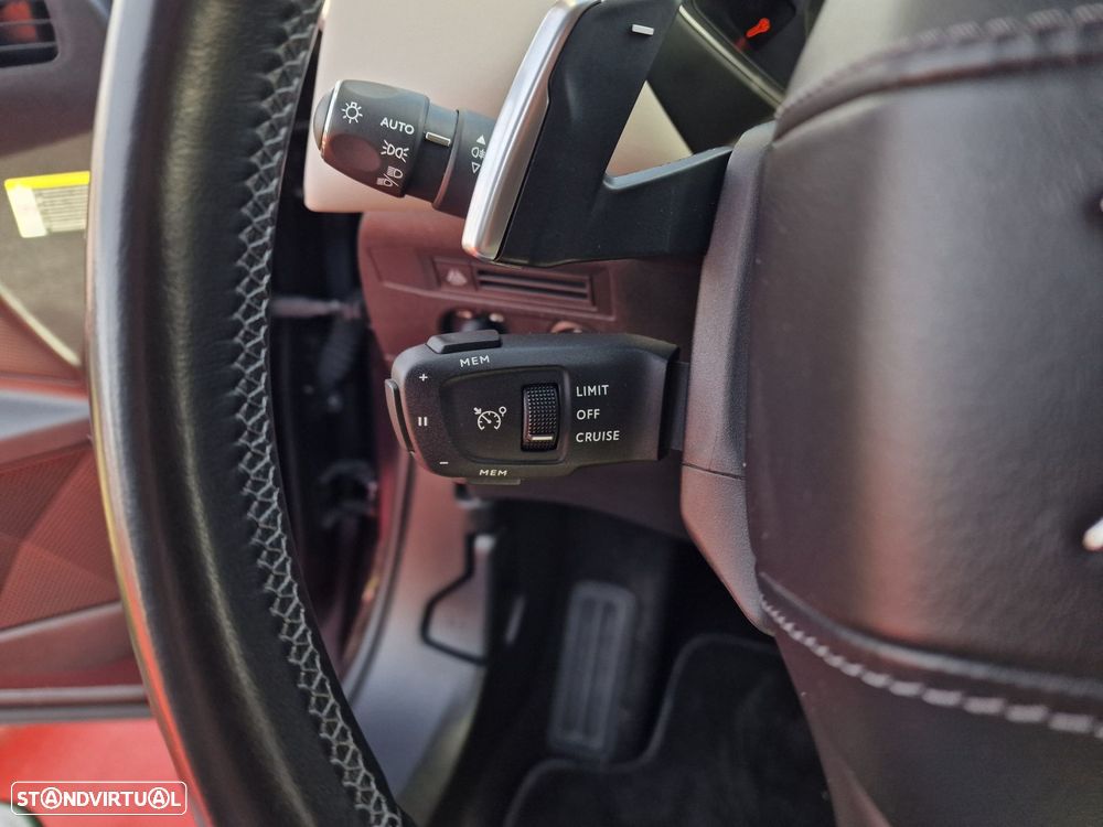 DS DS3 Crossback 1.2 PureTech Grand Chic EAT8 - 18