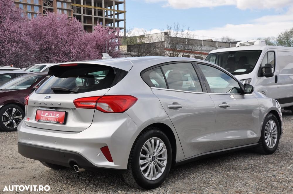 Ford Focus 1.5 EcoBlue Titanium Business - 4