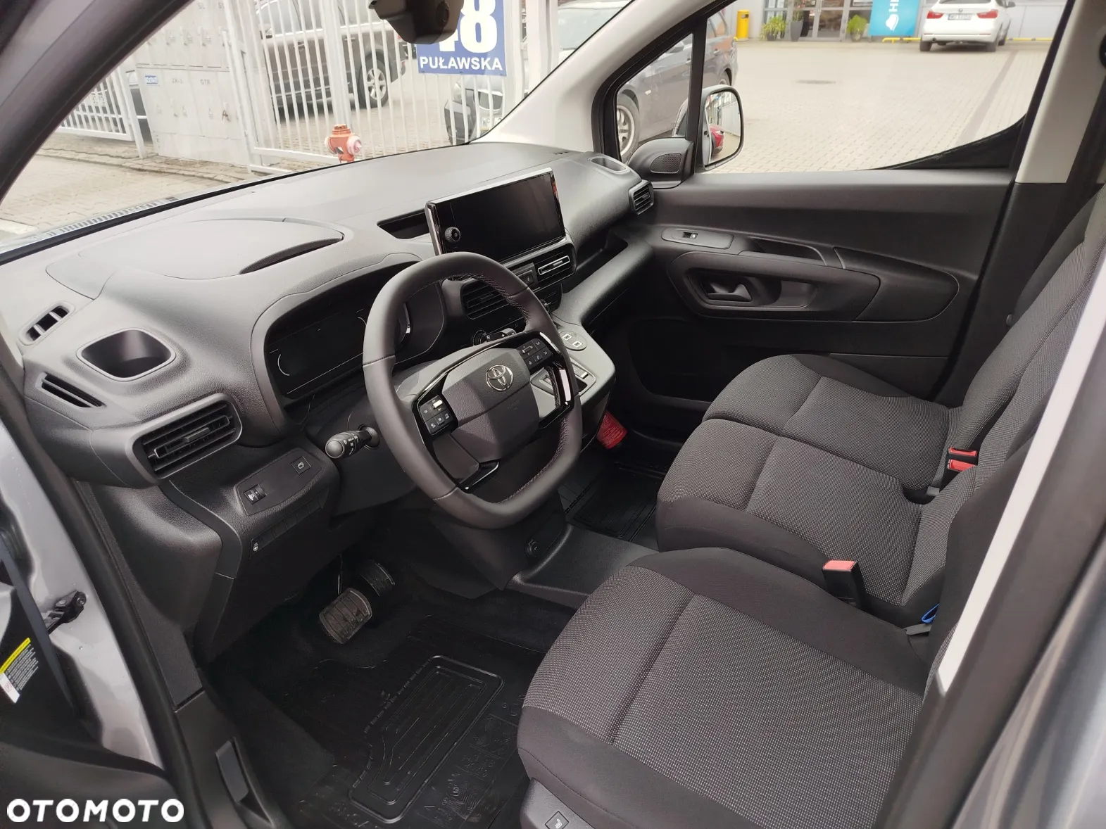 Toyota Proace City - 9