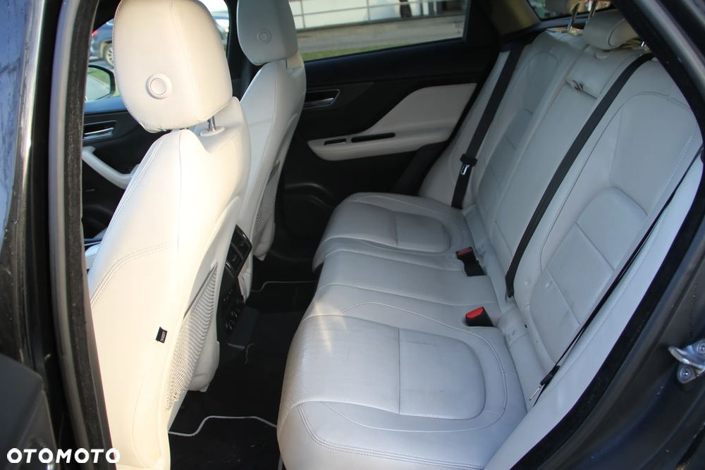 Jaguar F-Pace 3.0 TDV6 AWD S - 9