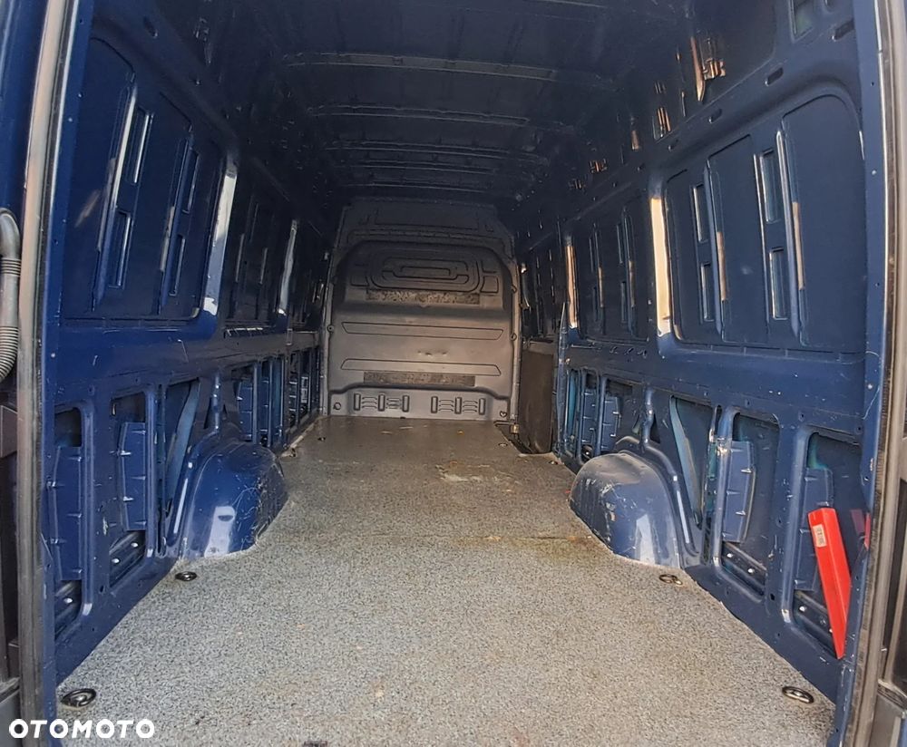 Mercedes-Benz SPRINTER - 5