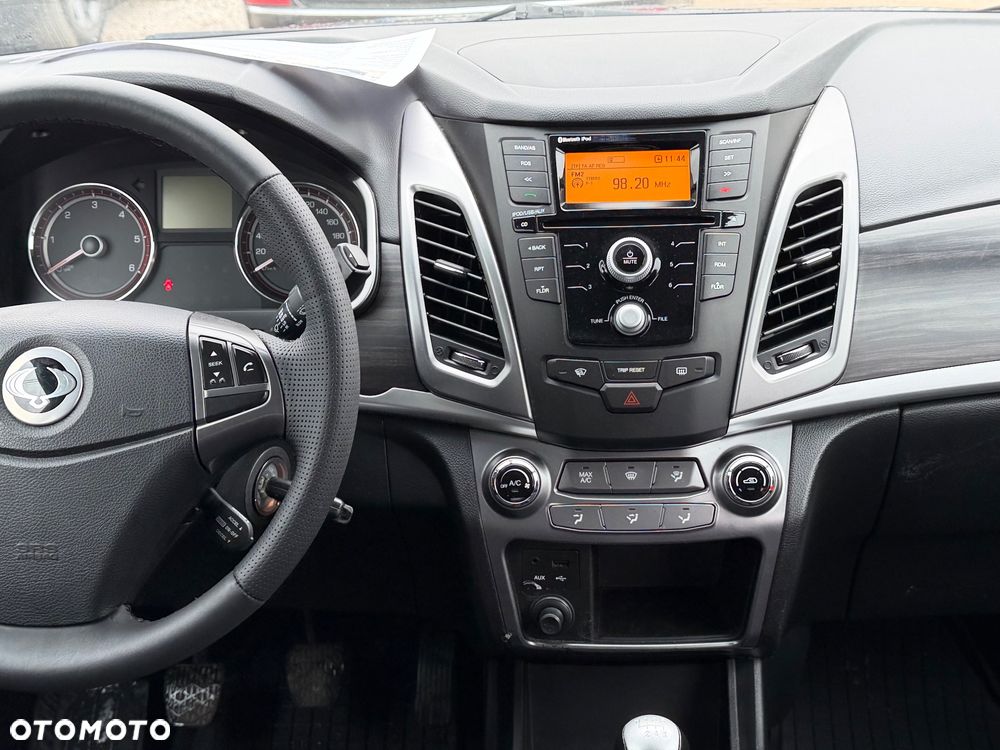 SsangYong/KGM Korando 2.0 e-XDi Quartz - 28