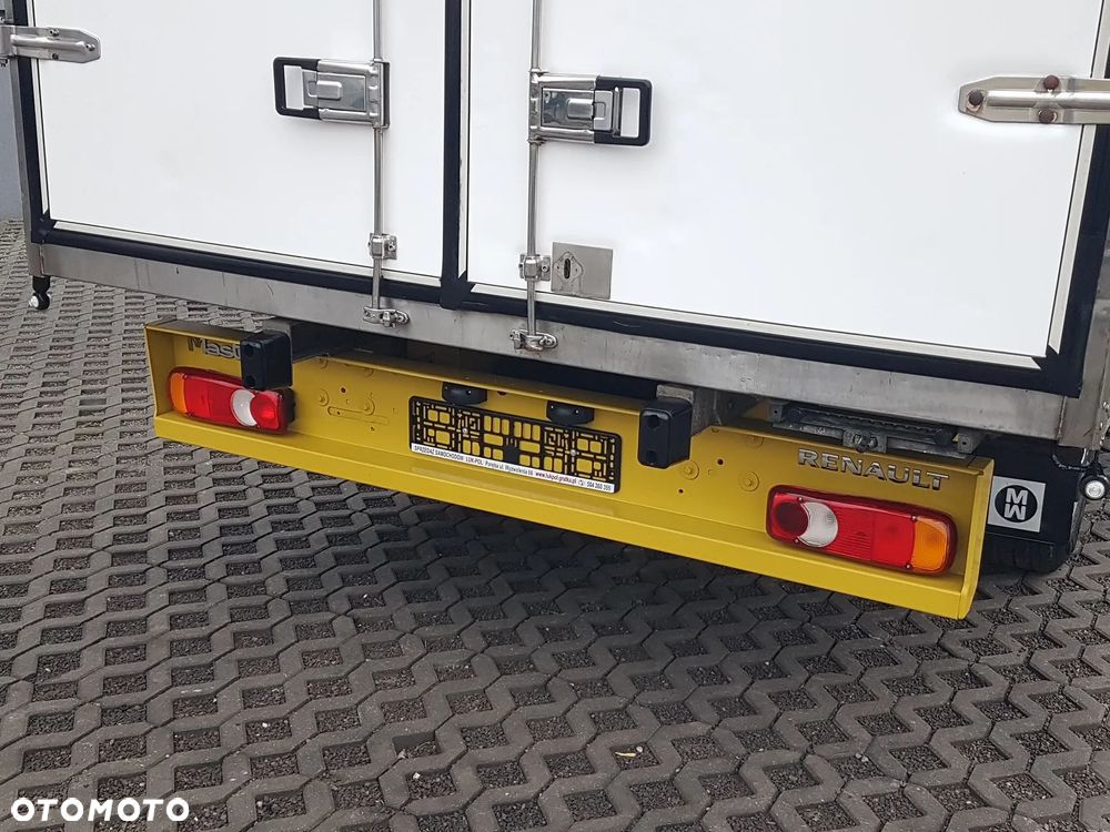 Renault MASTER KONTENER 8EP 4,21x2,23x2,22 KLIMA MANUAL KRAJOWY 6-BIEGÓW - 27