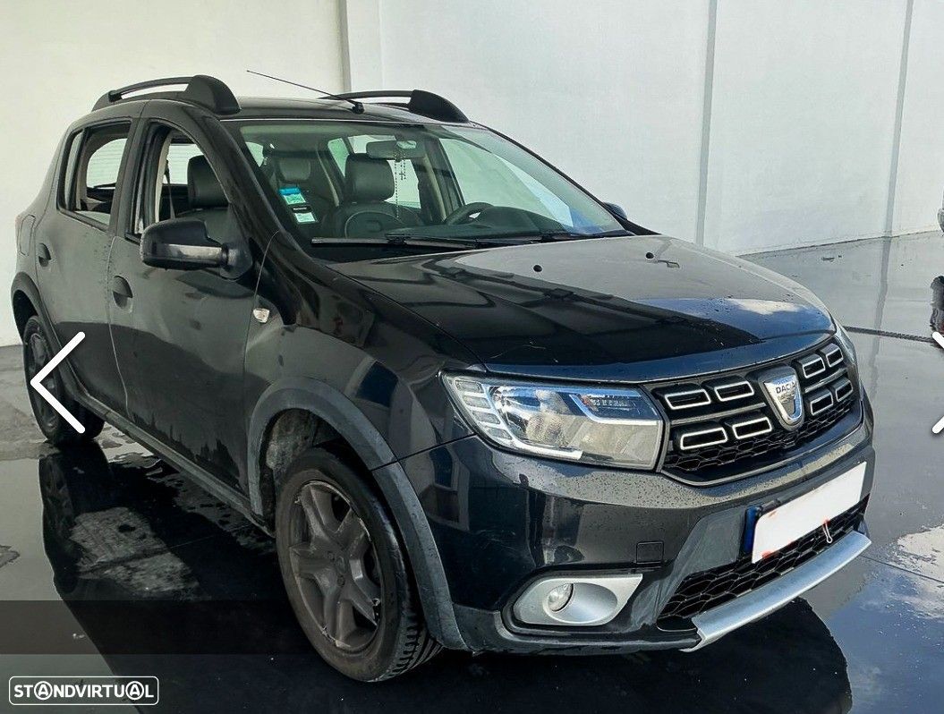 Dacia Sandero 1.5 dCi Stepway - 1