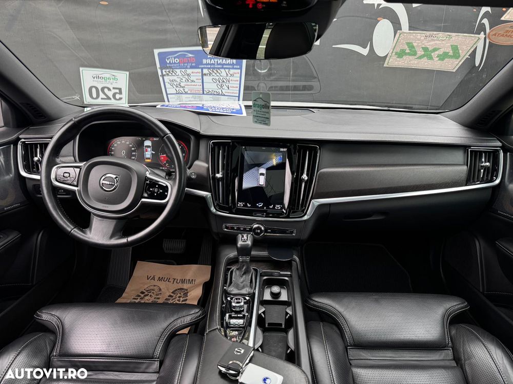 Volvo V90 D5 AWD - 31