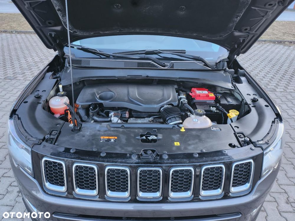 Jeep Compass - 18
