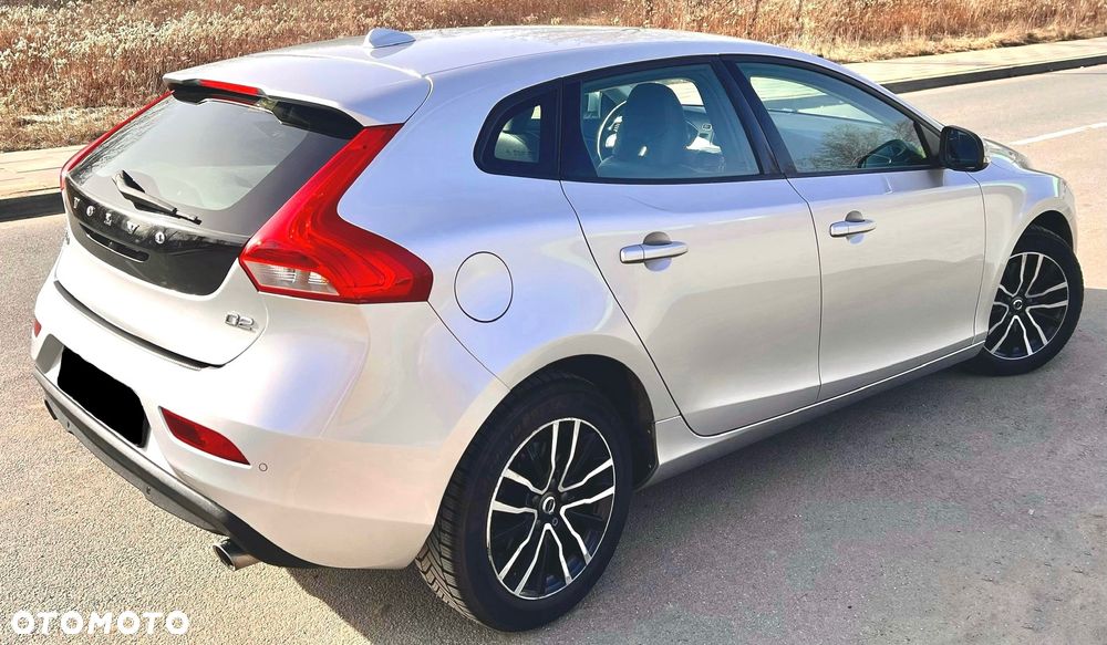 Volvo V40 D2 Geartronic Momentum - 4