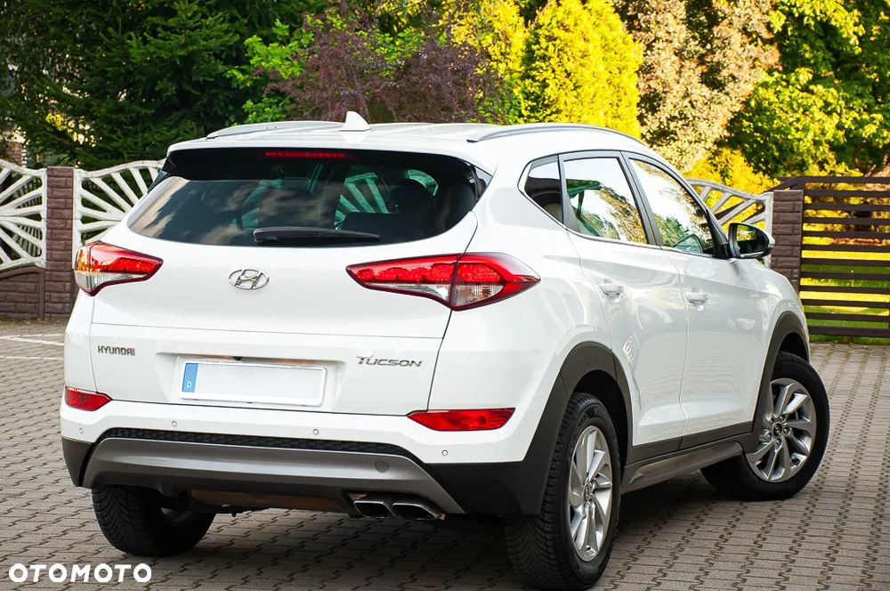Hyundai Tucson 2.0 CRDi 2WD Style - 23
