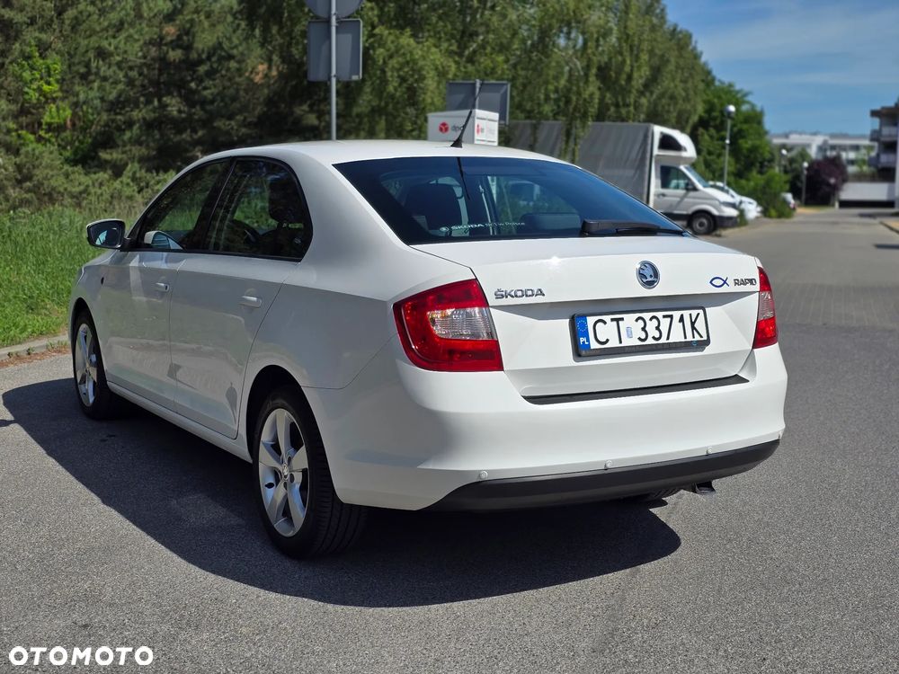 Skoda RAPID 1.6 TDI DPF Ambition DSG - 25
