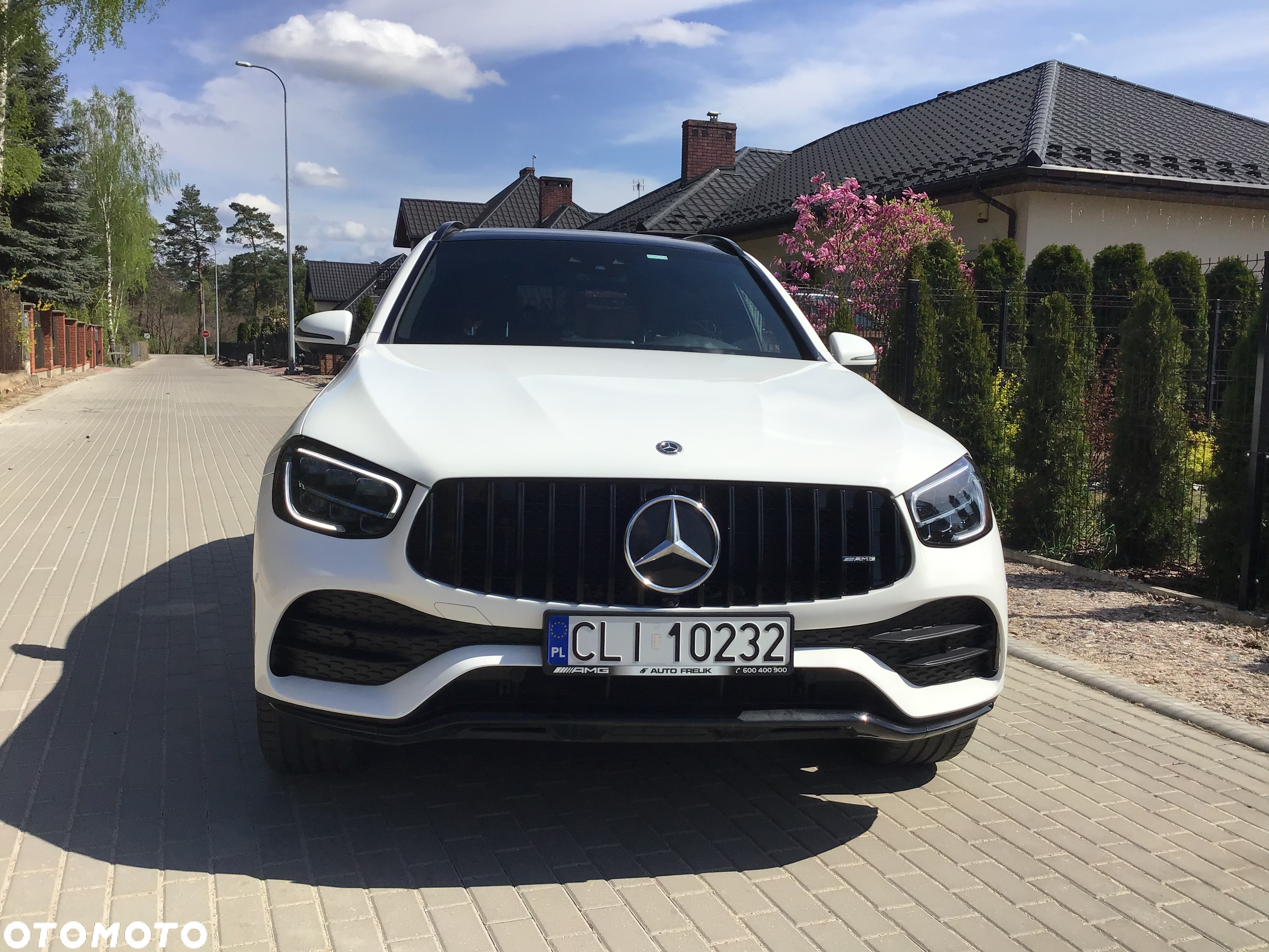 Mercedes-Benz GLC 300 4Matic 9G-TRONIC AMG Line Plus - 2