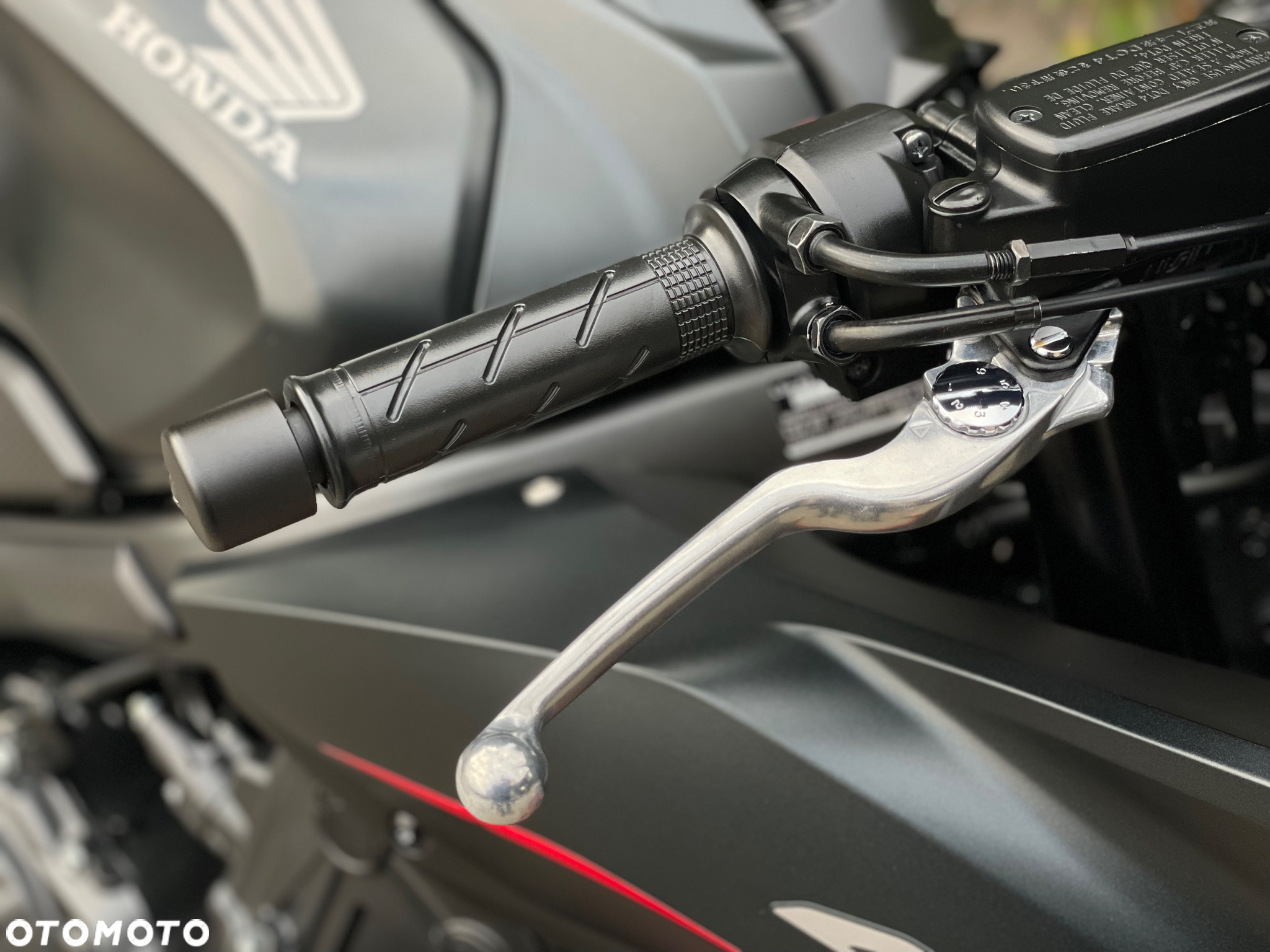 Honda CBR - 13