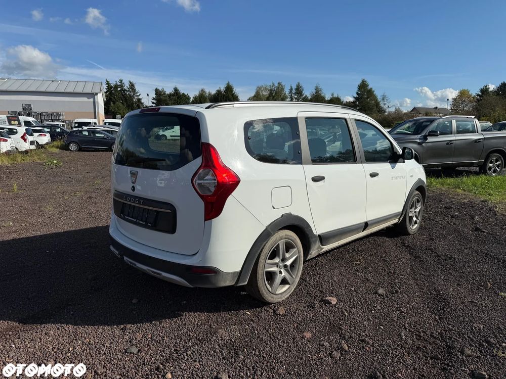Dacia Lodgy 1.5 Blue dCi Stepway S&S - 5