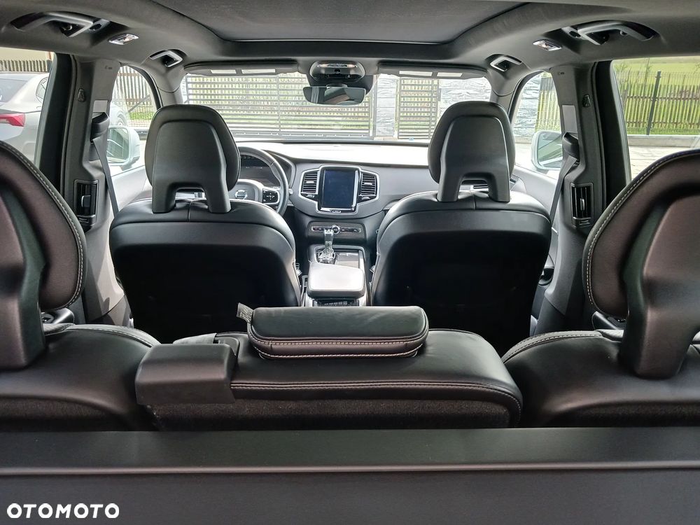 Volvo XC 90 T6 AWD R-Design 7os - 34