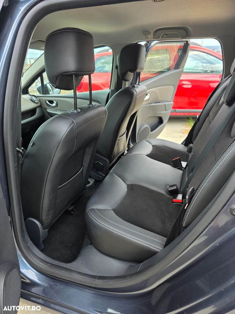 Renault Clio (Energy) TCe 90 Start & Stop INTENS - 17
