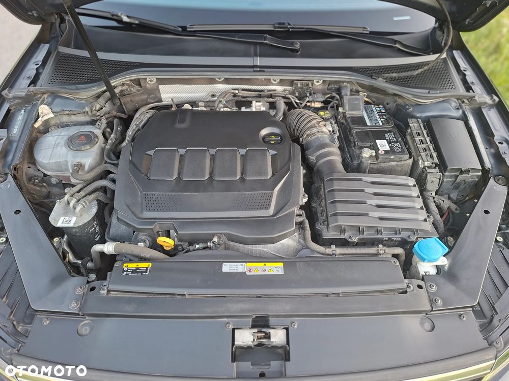 Volkswagen Passat 2.0 TDI Elegance DSG - 36