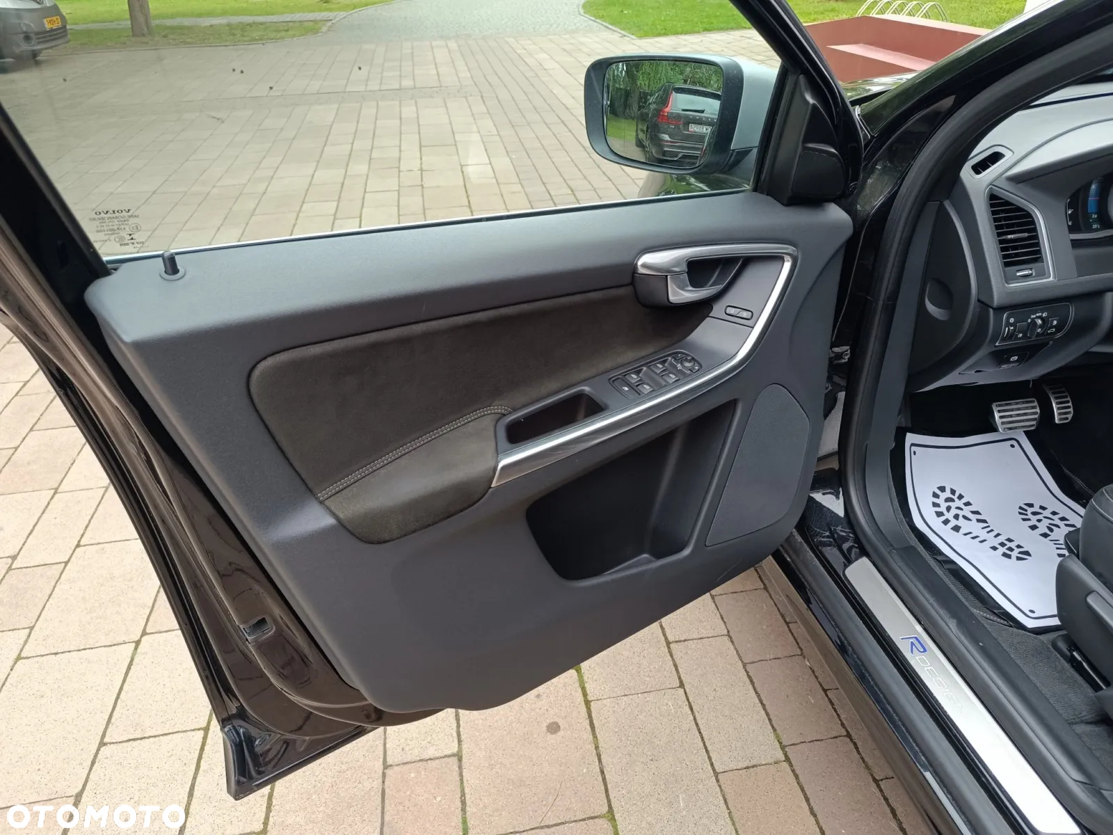 Volvo XC 60 D4 Geartronic Momentum - 20