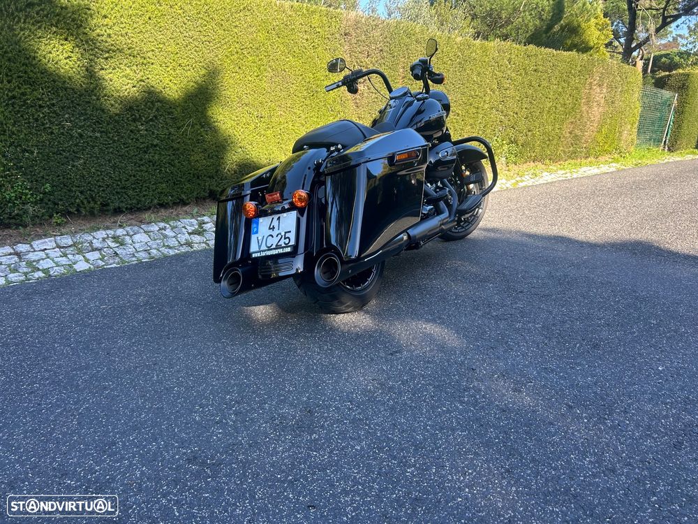 Harley-Davidson FLHR Road King Special 107 - 7