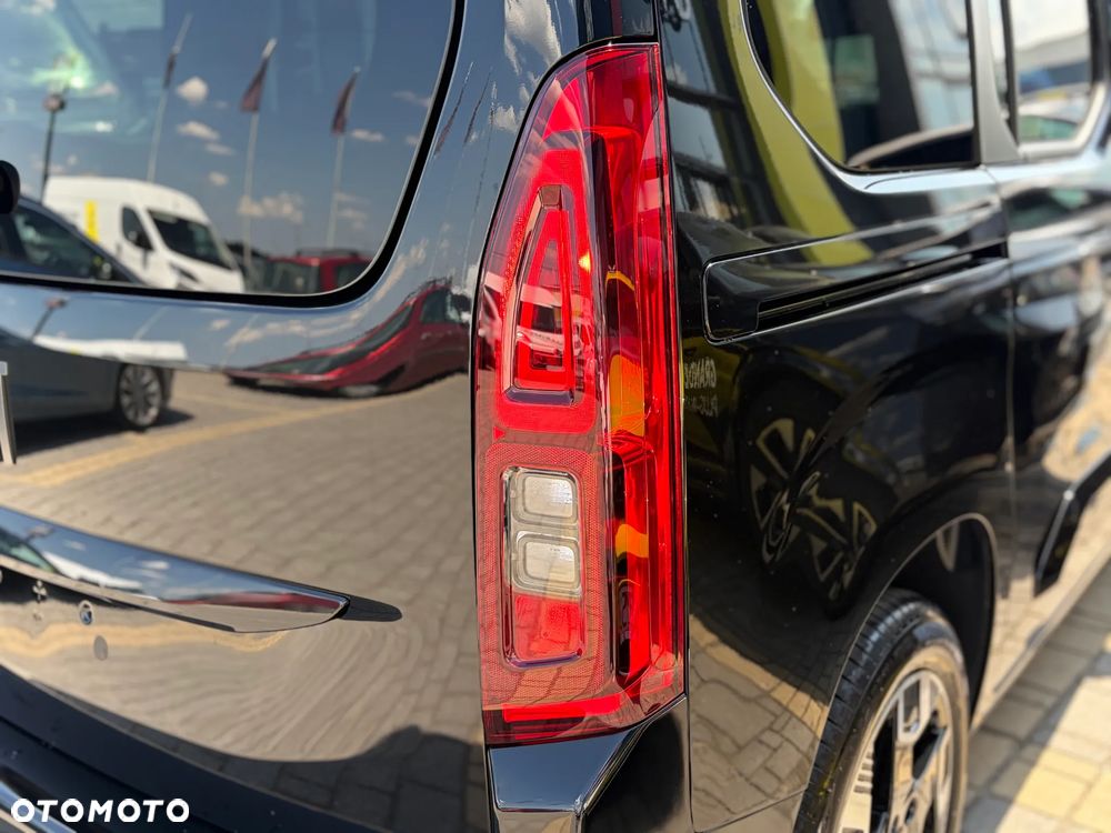 Fiat Qubo - 11