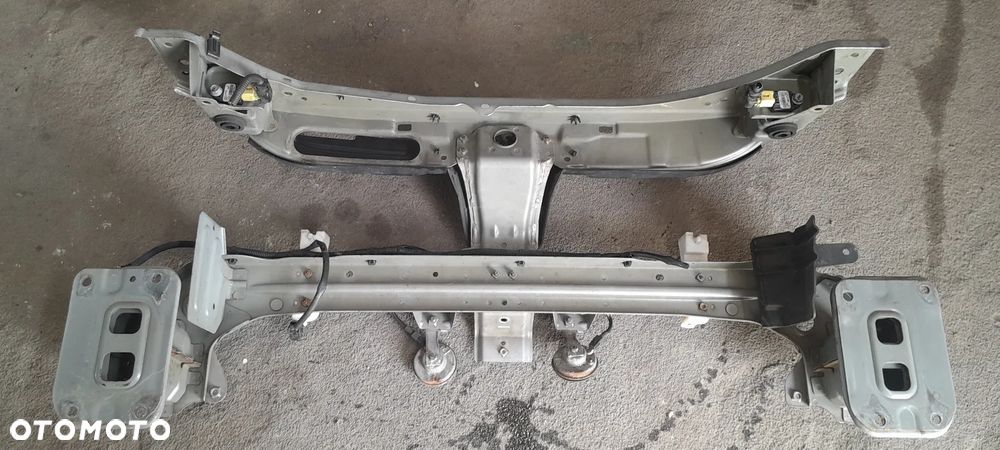 MITSIUBISHI OUTLANDER II PRZEDNI PAS BELKA ZDERZAKA PRZEPNIEGO - 4