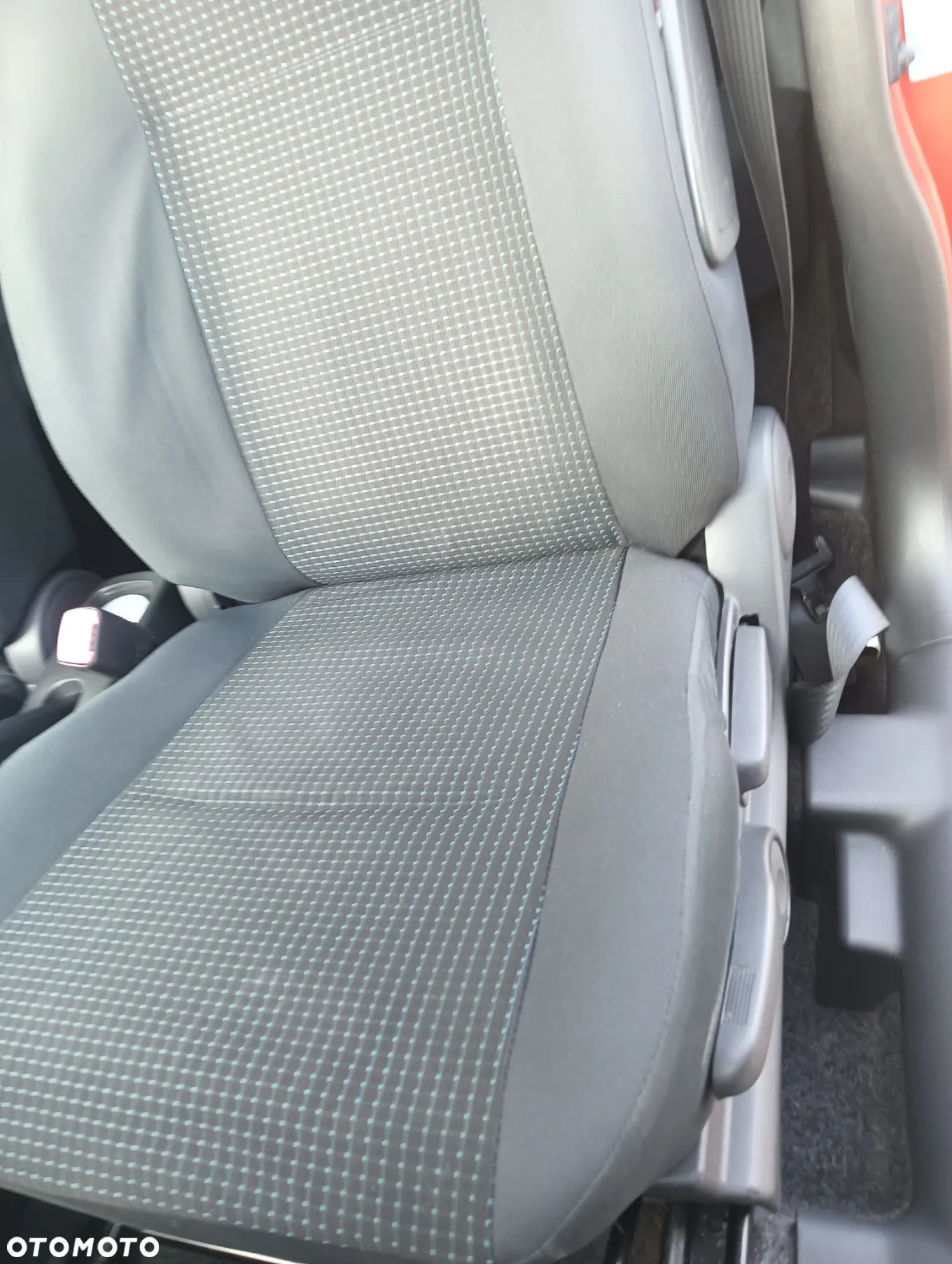 Suzuki Swift 1.3 Club - 7
