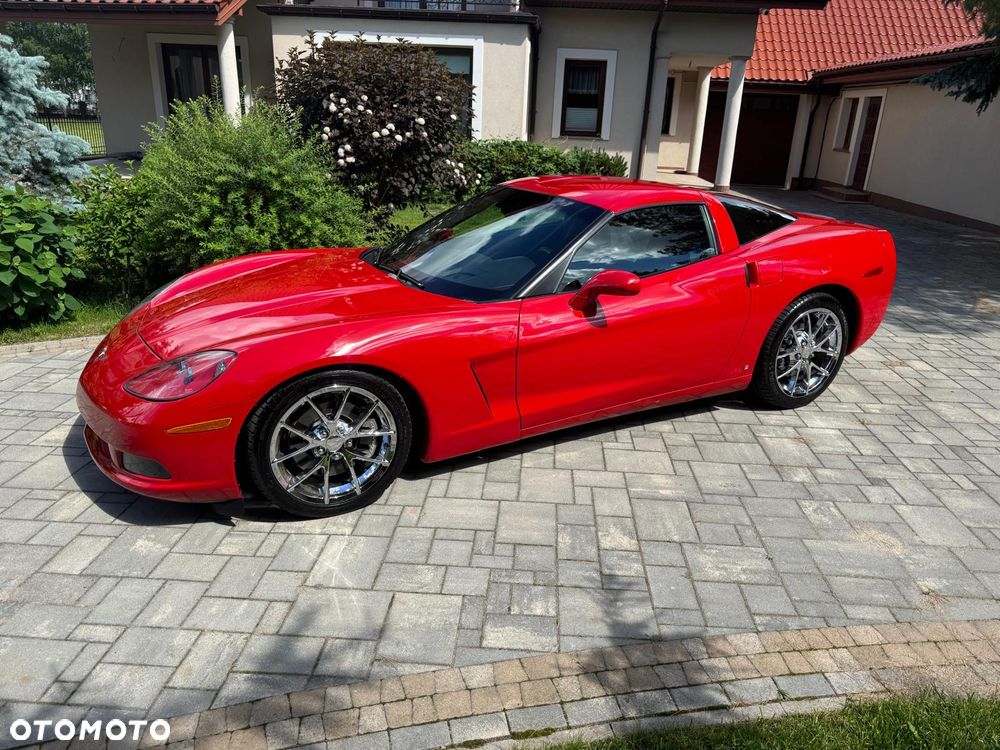 Chevrolet Corvette - 5