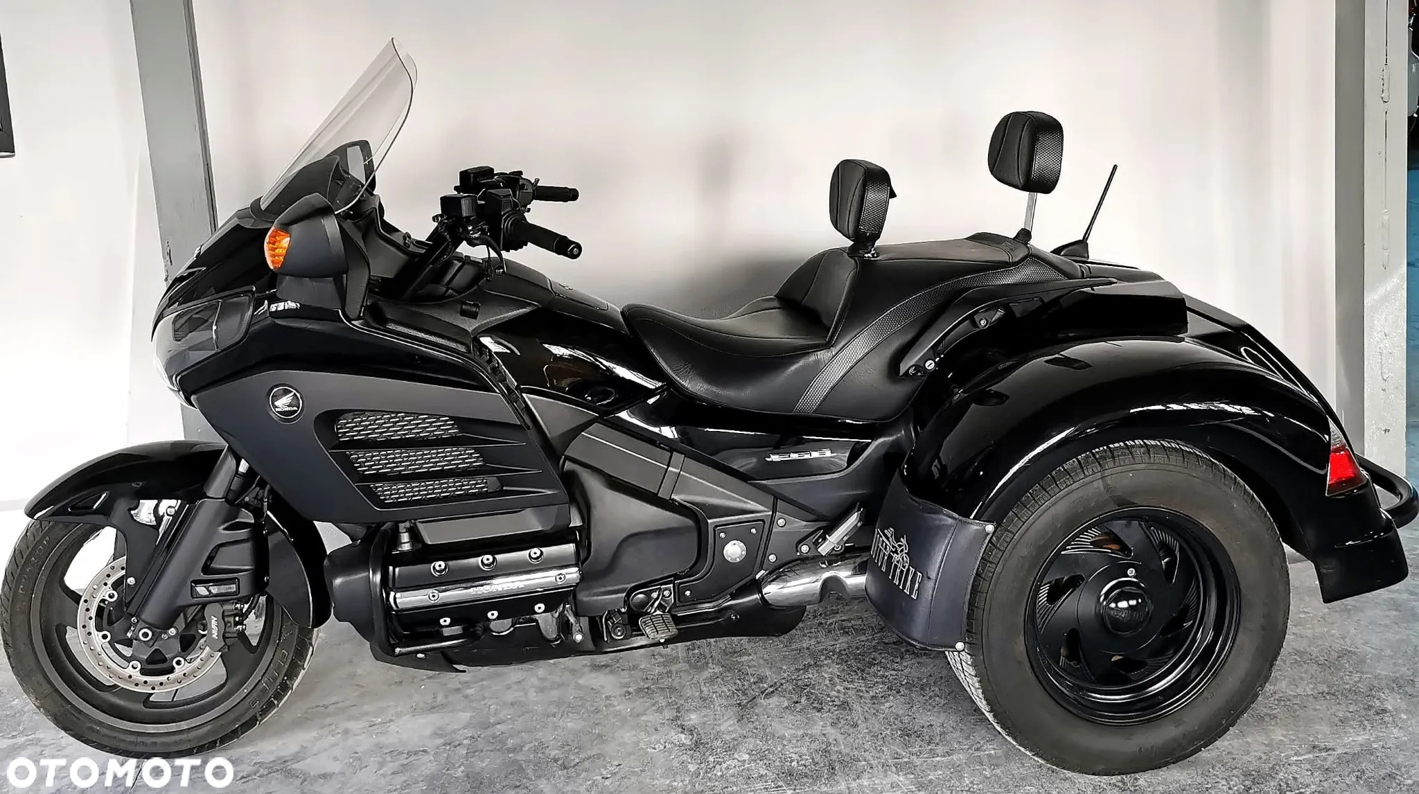 Honda GL - 4