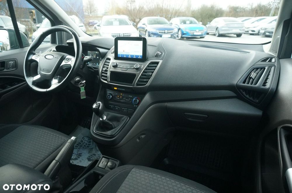 Ford Transit Connect - 18