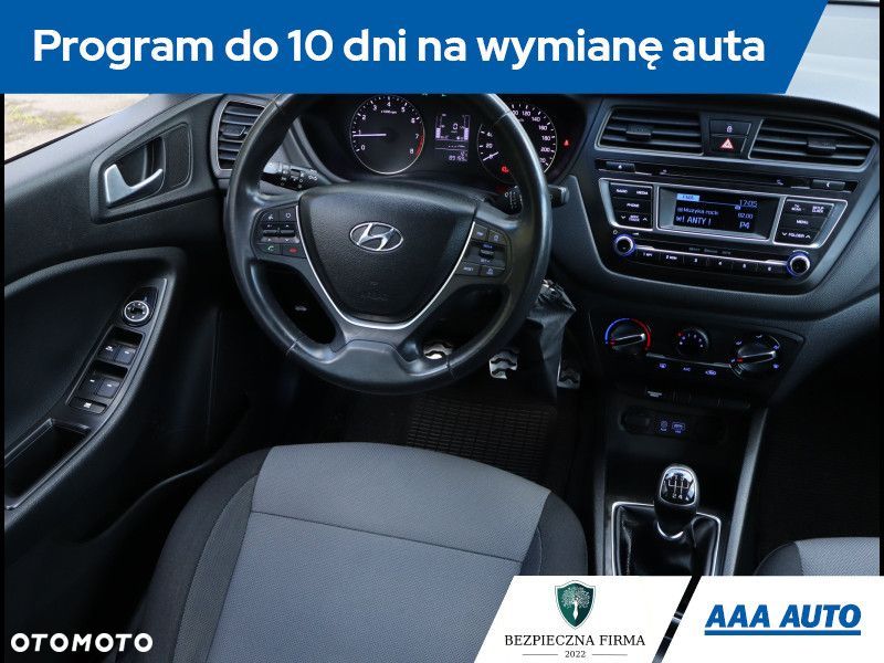 Hyundai i20 - 8