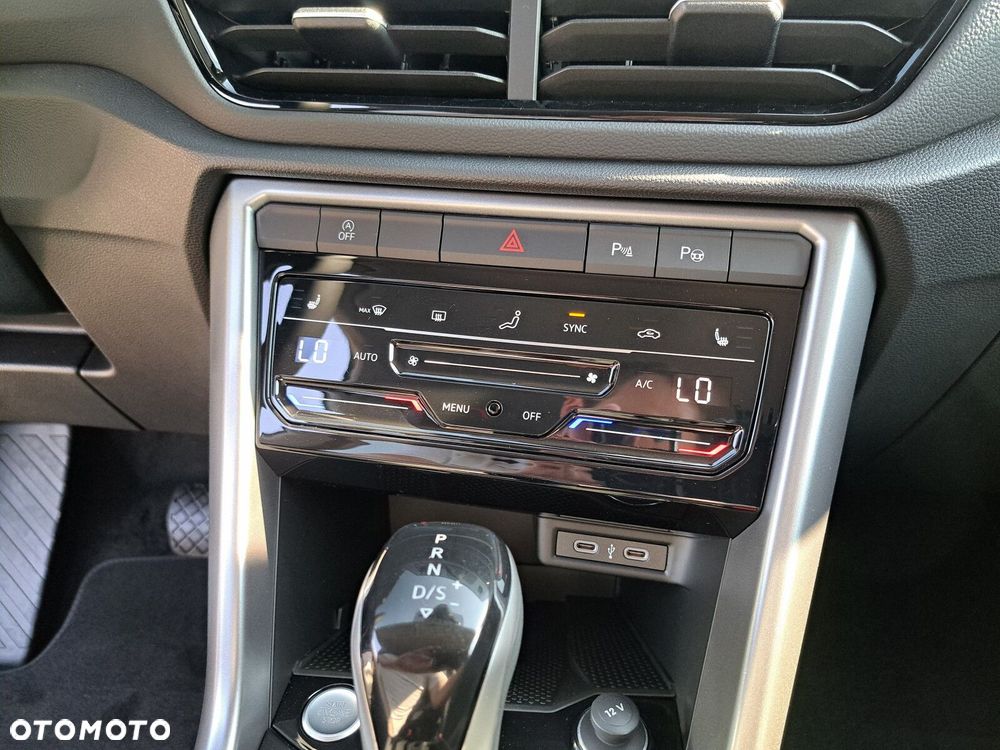 Volkswagen T-Roc 1.5 TSI Life Plus DSG - 25