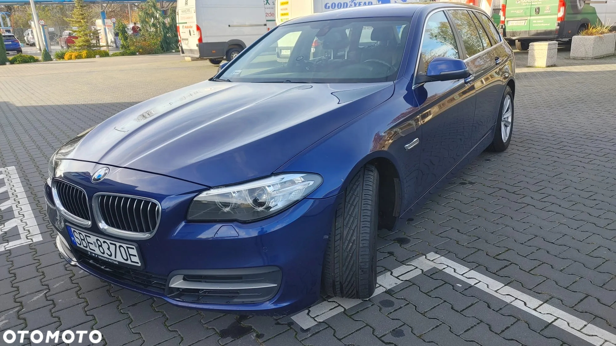 BMW Seria 5 528i xDrive - 5