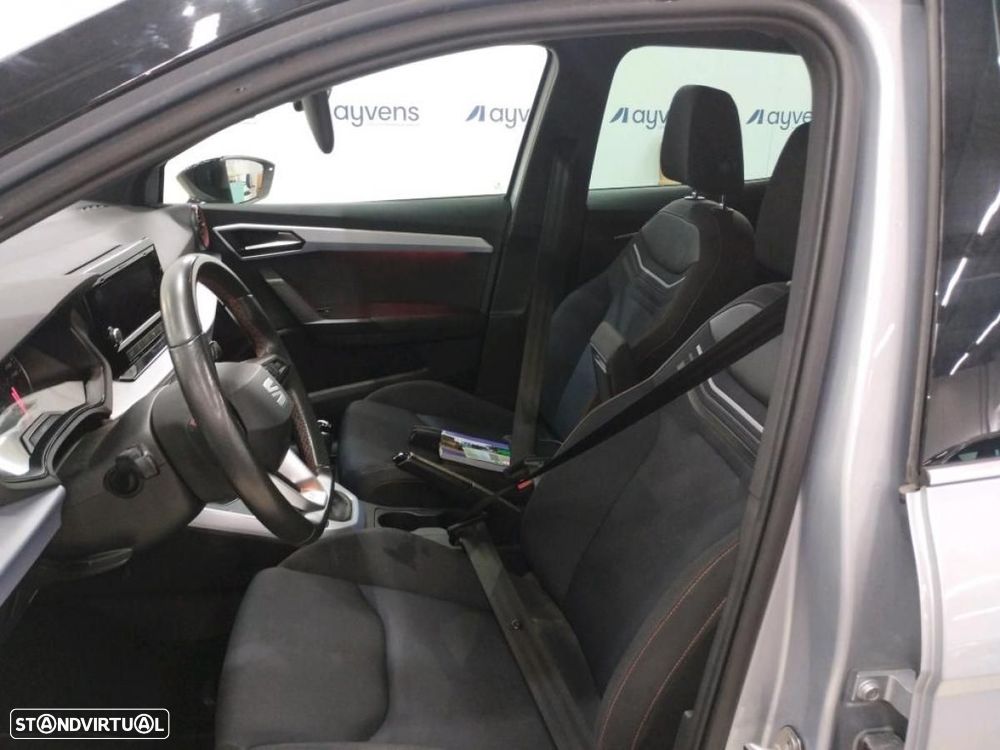 SEAT Arona 1.0 TSI FR - 6