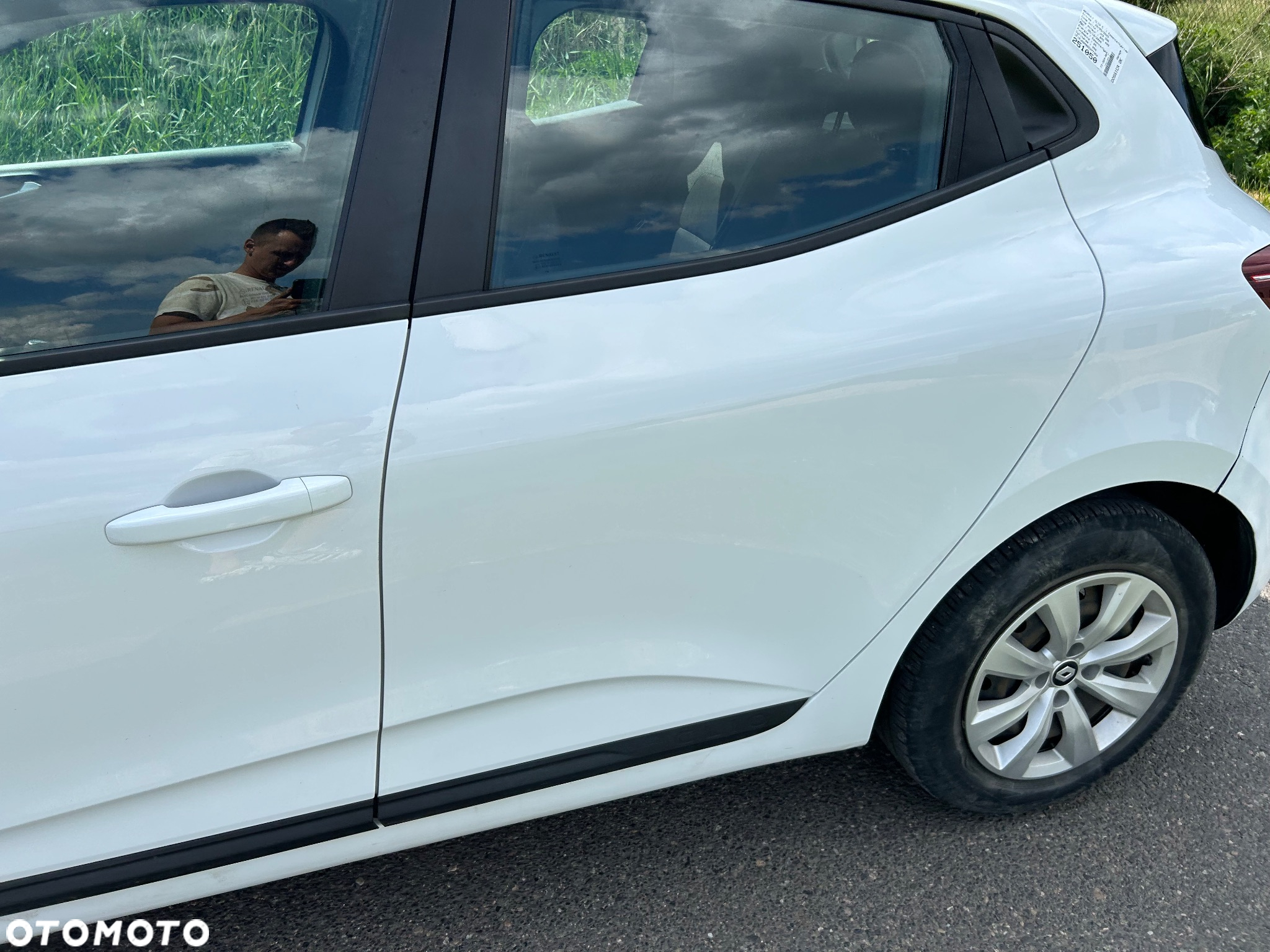 Renault Clio - 22