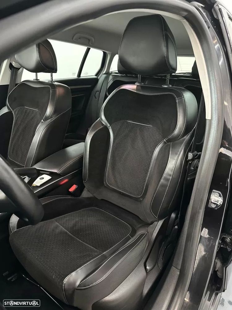 Renault Mégane Sport Tourer 1.5 dCi Intens - 18