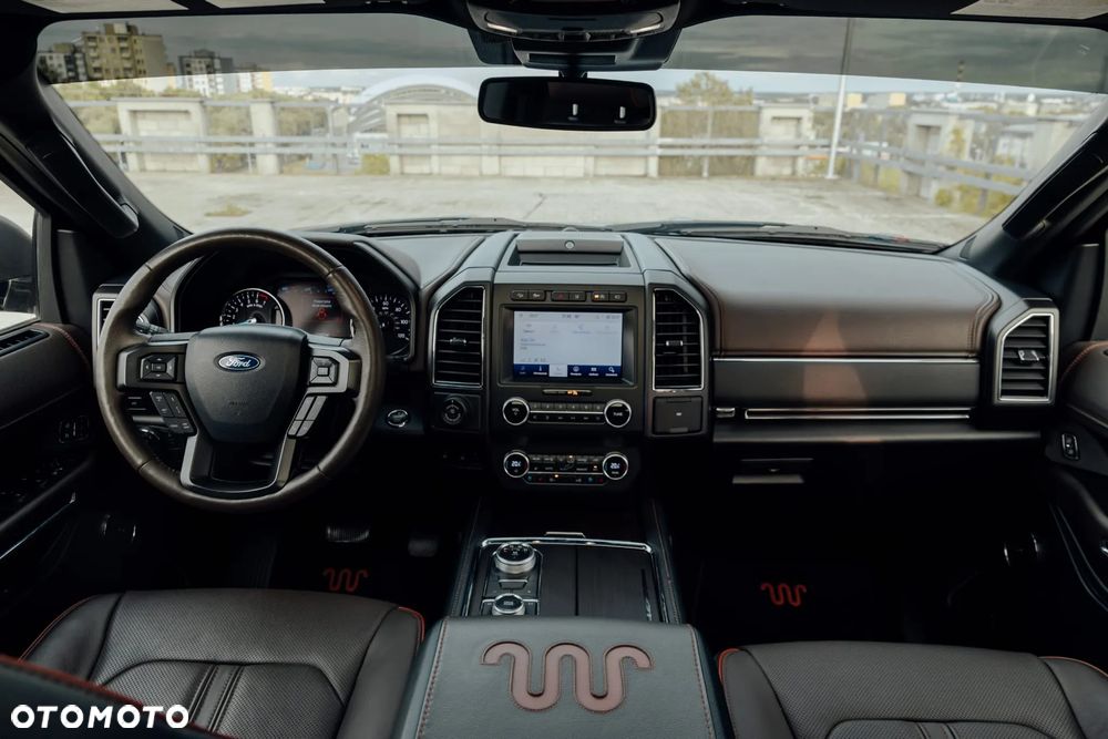 Ford Expedition - 21