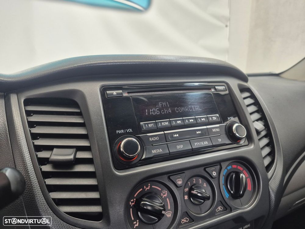 Mitsubishi L200 2.4 DI-D CD Space Cab Invite 2WD - 16