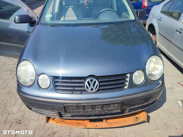 VW Polo 9N okular kompletny Pas z chłodnicami  1.2 Benz 1.4