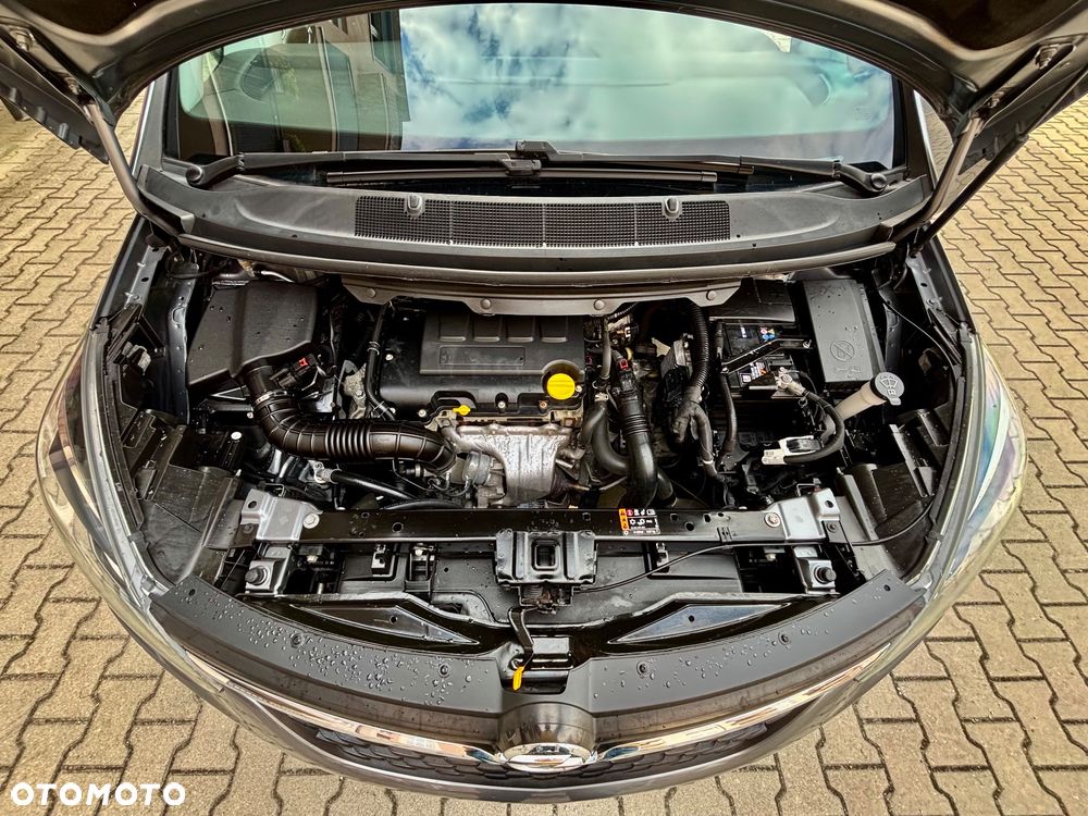 Opel Zafira - 30
