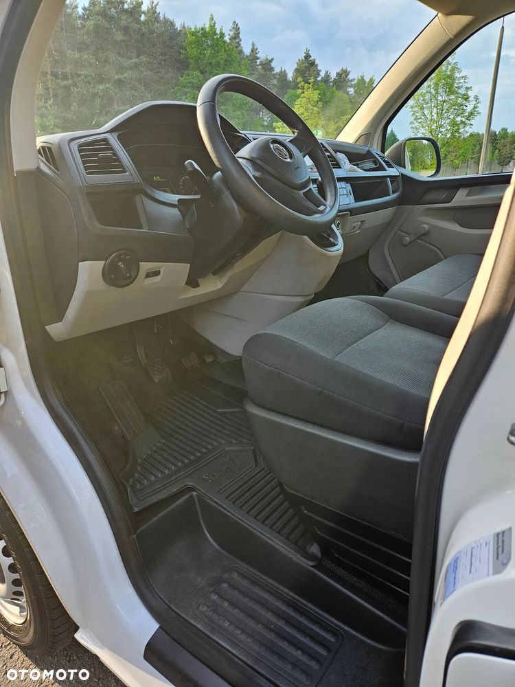 Volkswagen T6 - 6