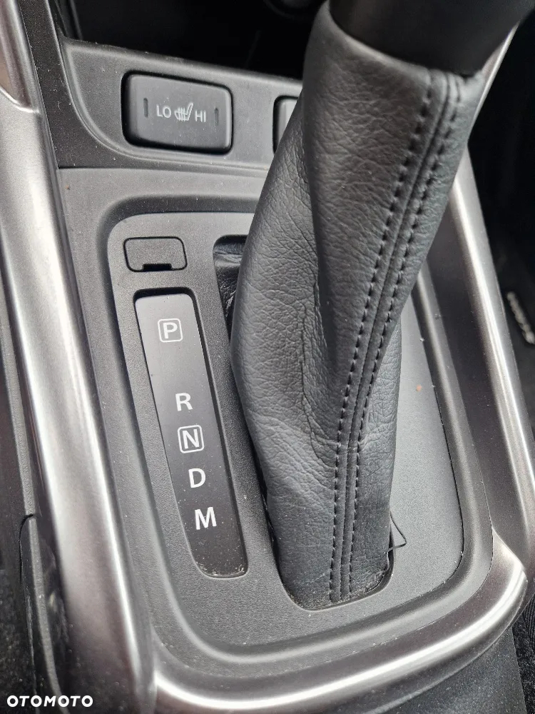 Suzuki SX4 S-Cross 1.5 DualJet Hybrid Premium AGS - 14