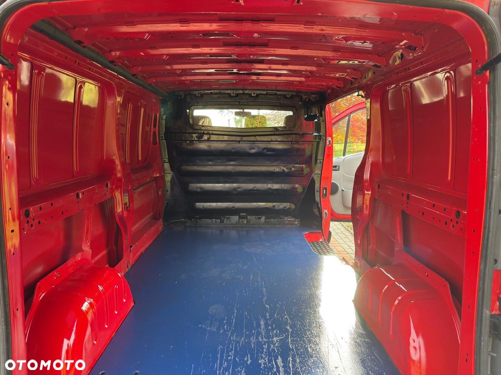 Opel vivaro - 12