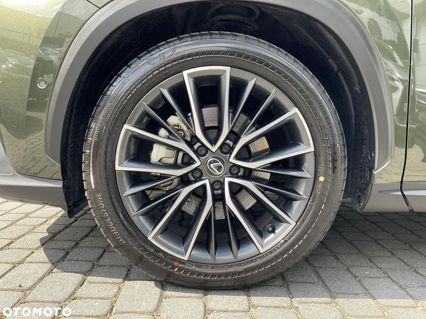 Lexus NX - 35