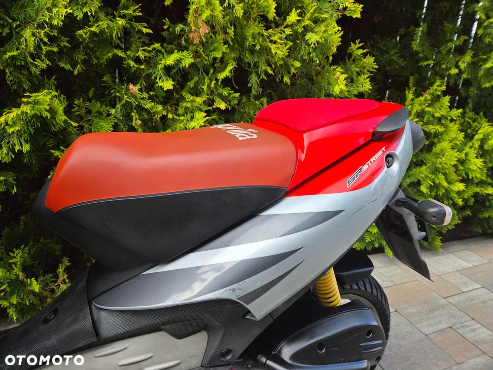 Aprilia SR - 15