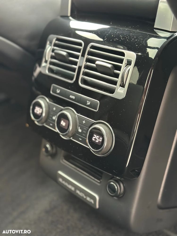 Land Rover Range Rover Vogue - 29