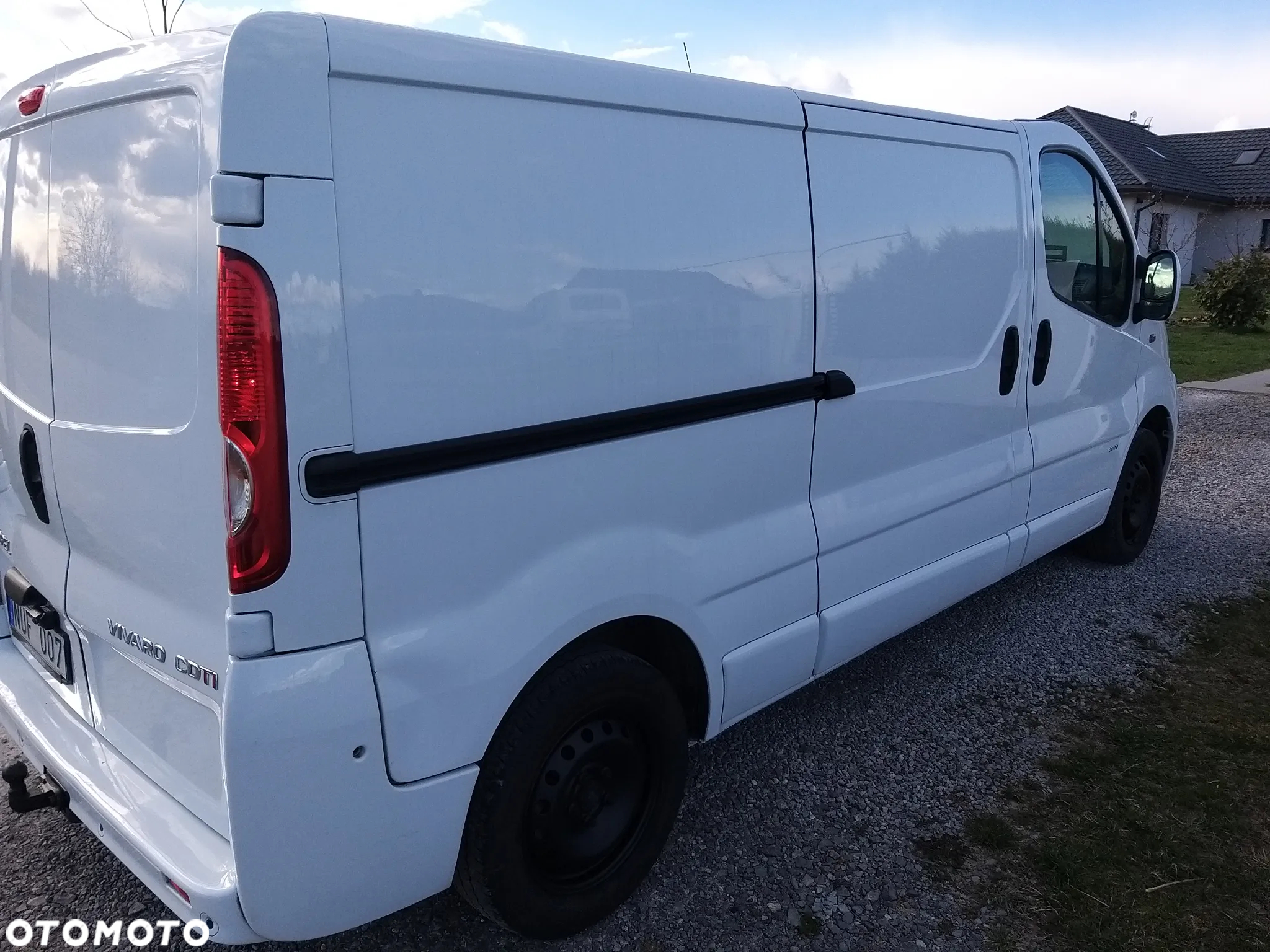 Opel Vivaro - 4