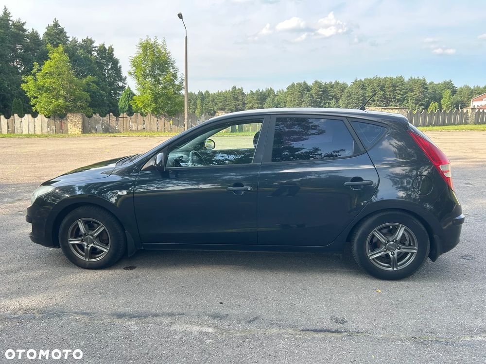 Hyundai i30 1.4 Comfort - 2