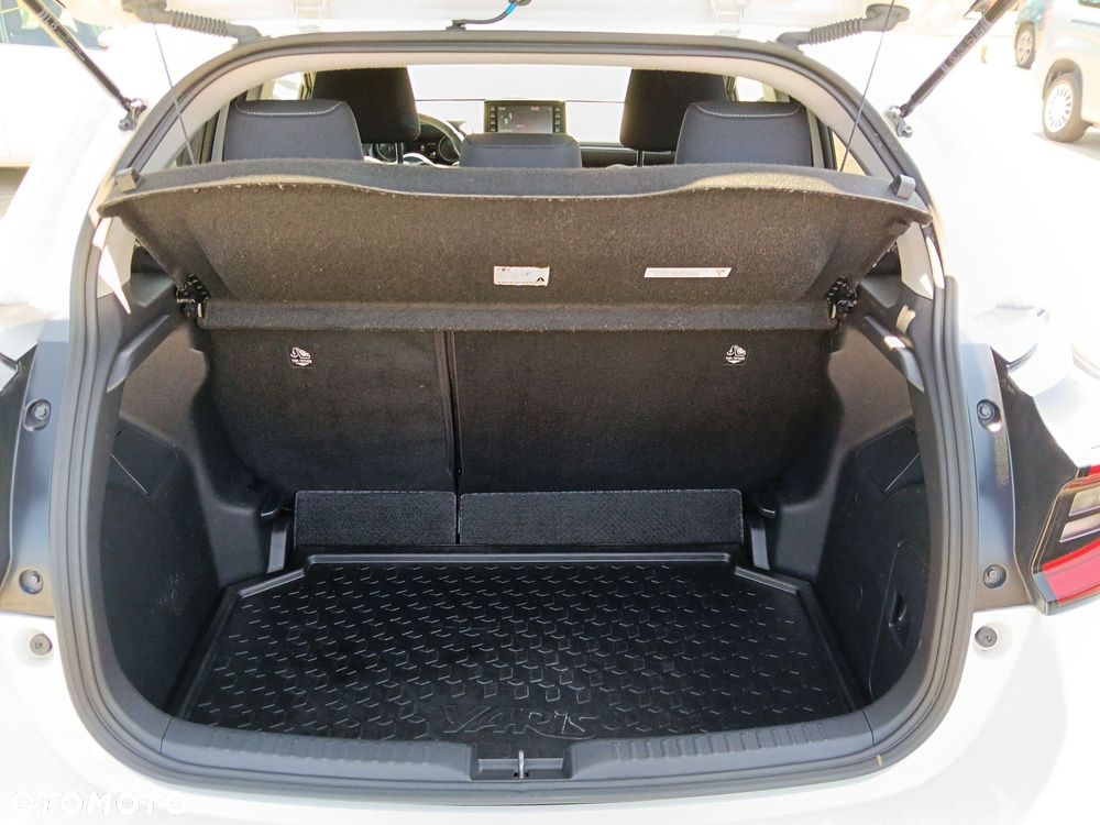Toyota Yaris Hybrid 1.5 Comfort - 16